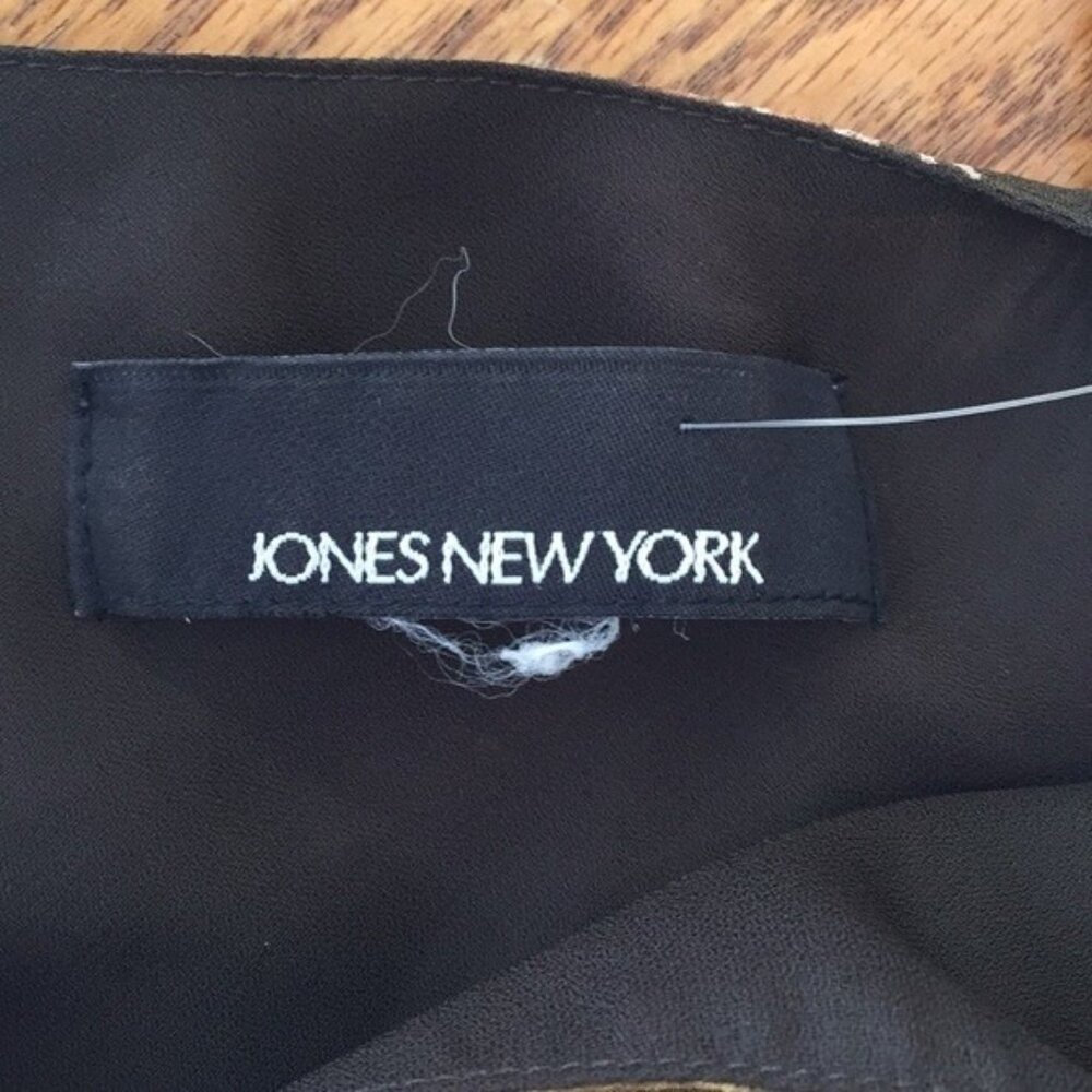 Jones New York Cap Sleeve Floral Blouse V-Neckline & Ruched Shoulders Medium - Picture 5 of 5